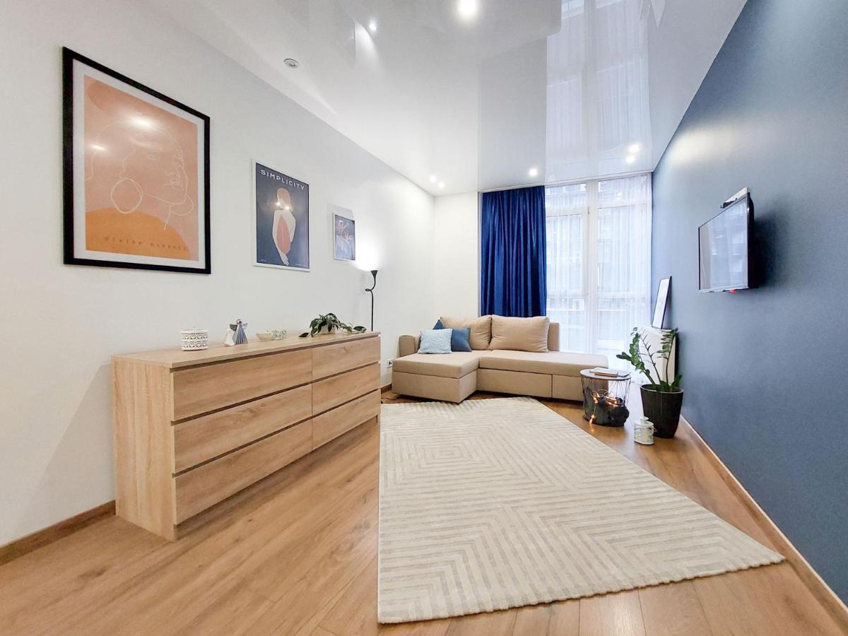 Monro Apartment Lviv Ngoại thất bức ảnh